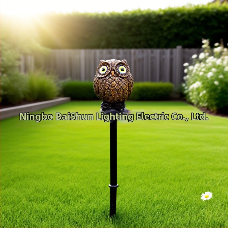 Lauko saulės energijos resinė pelėdos grindų lemputė – kiemo dekoratyvinė lemputė, saulės energija, 16–24 valandos veikimas, 1.2V, CE