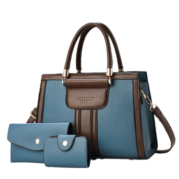 Γυναικεία τσάντα crossbody σε street-trend στιλ, από PU δέρμα; τσάντα με στυλ locomotive; οριζόντια τετράγωνο σχήμα; άνοιγμα με φερμουάρ.