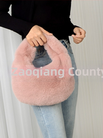 Τσάντα plush σε σχήμα dumpling, αστικός μινιμαλιστικός σχεδιασμός, φερμουάρ ανοίγματος, επένδυση από συνθετικό δέρμα, καθημερινή χρήση