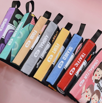 Книжка от плат за ранно образование за бебета (0–3 г.) — подпомага когнитивното и сетивното развитие, координацията ръка-око и сетивността, подходяща за дъвчене