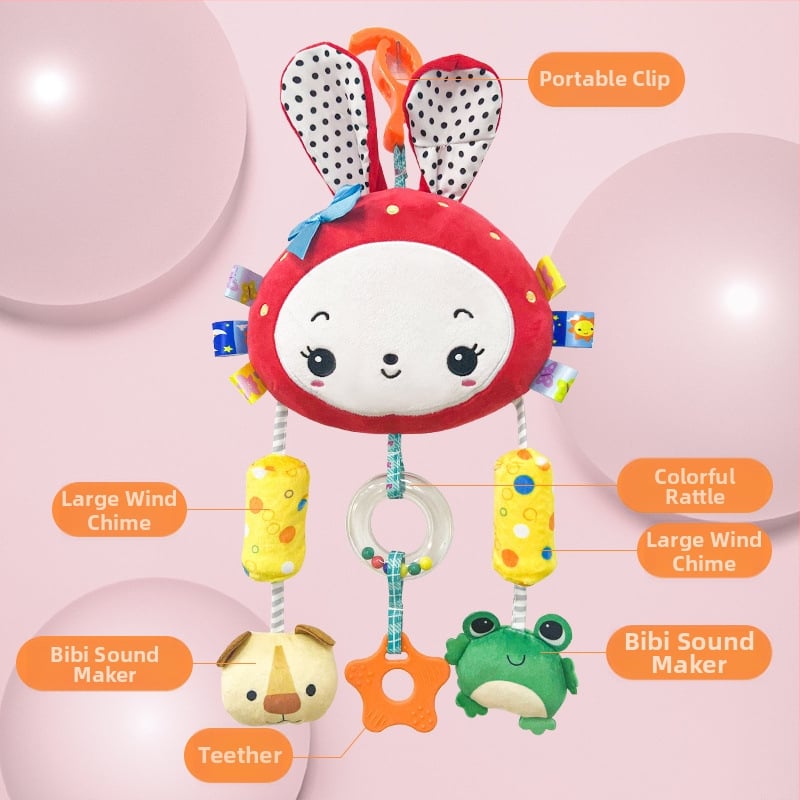 Kūdikių vežimėlio pakabukas žaislas su pūkuota lėlyte, zvoneliu — 1 vnt., be amžiaus apribojimų, kitų gebėjimų plėtra, anime paveikslėlis prieinamas, vaizdo įrašų vadovas prieinamas