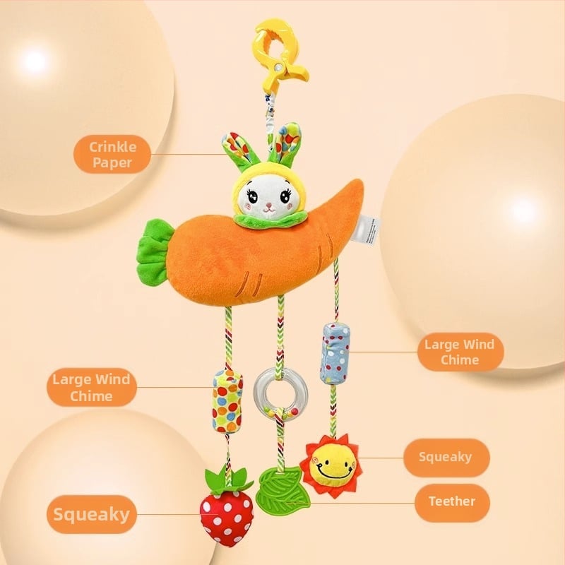 Kūdikių vežimėlio pakabukas žaislas su pūkuota lėlyte, zvoneliu — 1 vnt., be amžiaus apribojimų, kitų gebėjimų plėtra, anime paveikslėlis prieinamas, vaizdo įrašų vadovas prieinamas