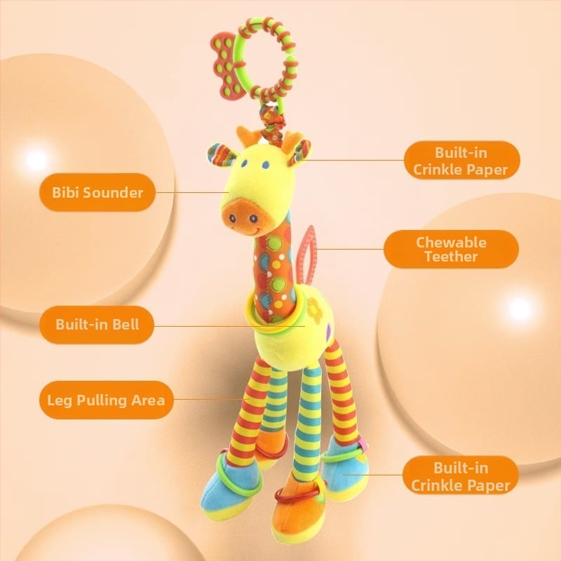 Kūdikių vežimėlio pakabukas žaislas su pūkuota lėlyte, zvoneliu — 1 vnt., be amžiaus apribojimų, kitų gebėjimų plėtra, anime paveikslėlis prieinamas, vaizdo įrašų vadovas prieinamas