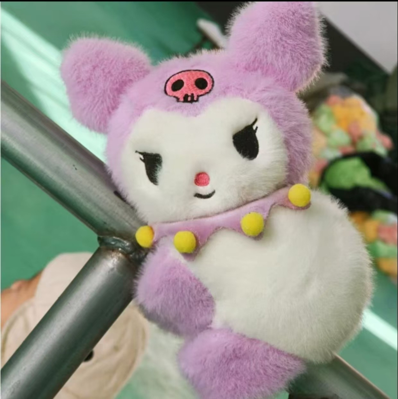 Kapibara pliušinis žaisliukas – apyrankė, užpildas PP medvilnė, labai minkštas trumpas pūkelių pliušas, 7–14 metų