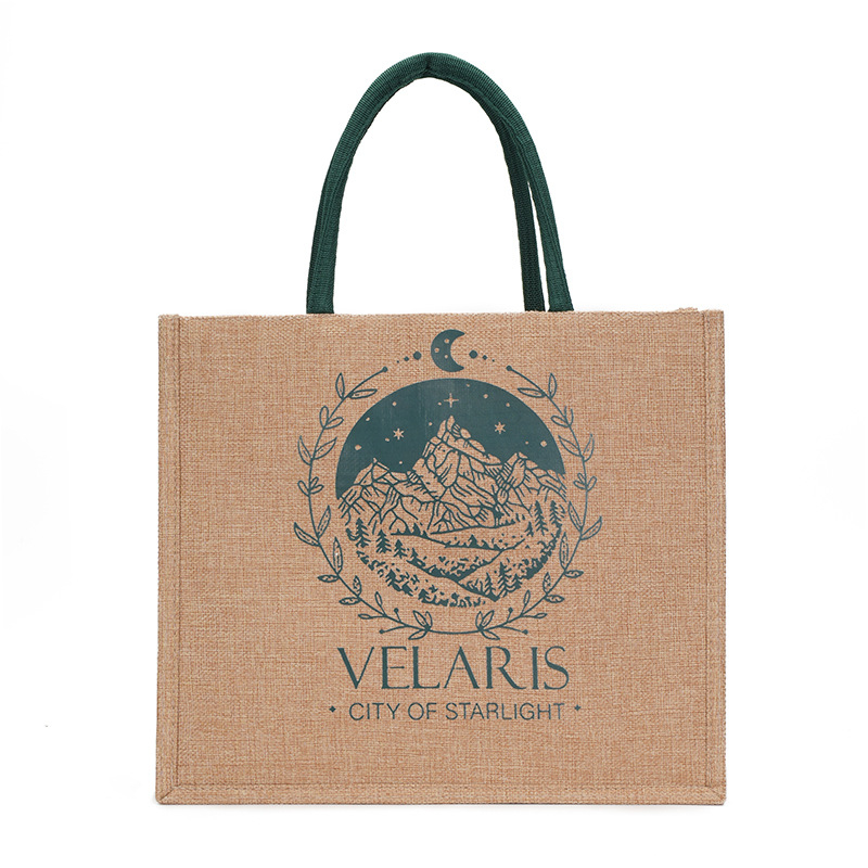 Nylon tote táska, vízszintes négyzet alakú, mágneszár, belső cipzáras zseb, közepes méret