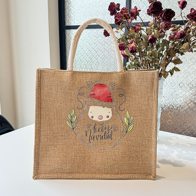 Nylon tote táska, vízszintes négyzet alakú, mágneszár, belső cipzáras zseb, közepes méret