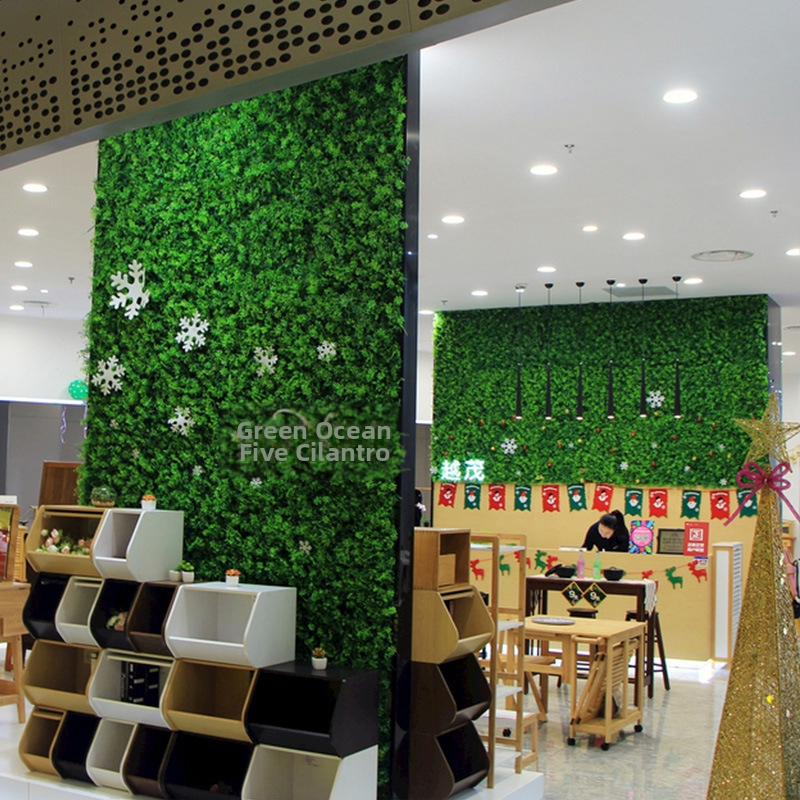 Dirbtinių augalų sienos fono dekoras parduotuvei — Green Craft, plastikas, injekcinis liejimas, įvairovė: Žalias ridikas, Panaudojimas: Dekoras, Lauko naudojimas, Vestuvės, Fotografijos rekvizitas