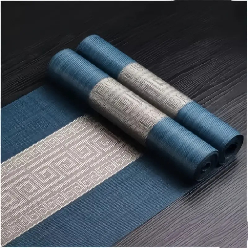 PVC stalo takelis, 70% PVC ir 30% poliesteris, vientisos spalvos, neslidus ir atsparus karščiui, šiuolaikinio minimalistinio stiliaus.