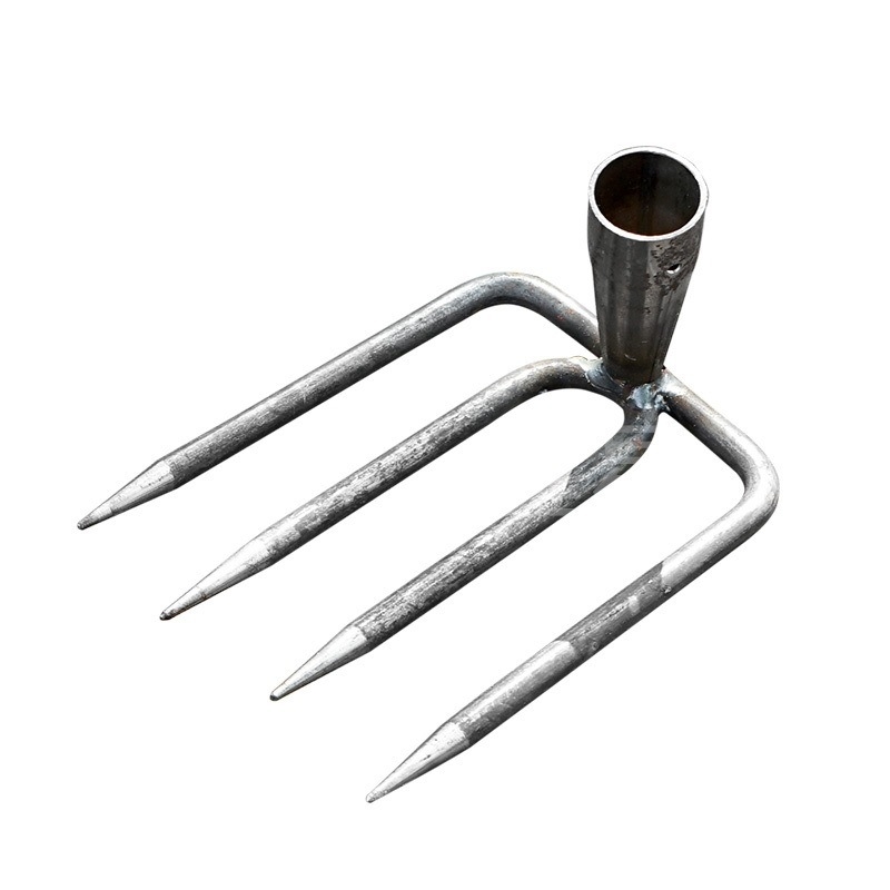 Vrtna metalna grablja sa dva zuba i hvataljkom