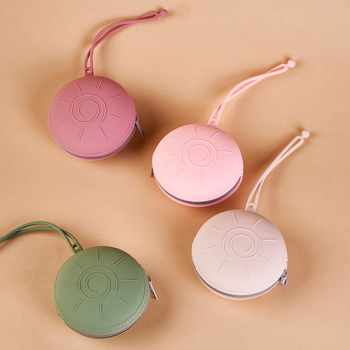 Κρεμαστή τσάντα αποθήκευσης, μοντέλο XYS-0149, σιλικόνη, τύπος τσάντας χειρός, πολλαπλών χρήσεων, μοντέρνο στυλ απλότητας, κατάλληλη για ταξίδια.