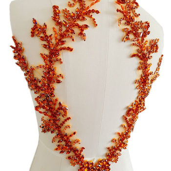 Patch για ρούχα με ακρυλικά χάντρες και παγιέτες, διακόσμηση με πλέγμα στην πλάτη σε λουλουδάτο σχέδιο, DIY αξεσουάρ, Άνοιξη 2023, Qingdao