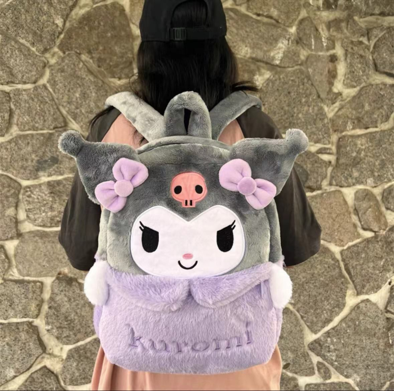 Plušinė kuprinė su gyvūnų dizainu, trumpas pliušas, PP medvilnės užpildas, pritaikymas galimas, tinkama 7–14 metų vaikams.