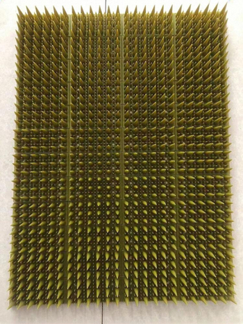 Τριμελές σετ εσωτερικής χρήσης: αιχμές αποτροπής πτηνών και γάτων, προστασία καναπέ από γρατζουνιές, ζώνη απαγόρευσης γύρω από το κρεβάτι