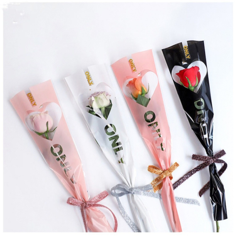 OPP maišelis vienai rožei puokštės įvyniojimui, širdies lango dizainas, tolerancija 5%