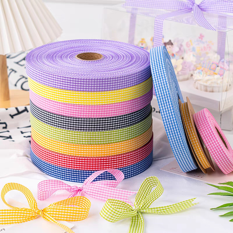 Κορδέλα δώρων με καρό μοτίβο, πολυεστέρας; Μάρκα: One Horizontal and One Vertical; Εφαρμογές: συσκευασία δώρων, ανθοδέσεις, γάμοι, αξεσουάρ μαλλιών, ρούχα