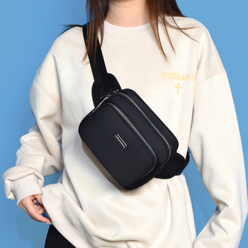 Sorento Nylon övtáska, téli 2023 kollekció, cipzáras nyitás, telefontartó zseb, poliészter bélés