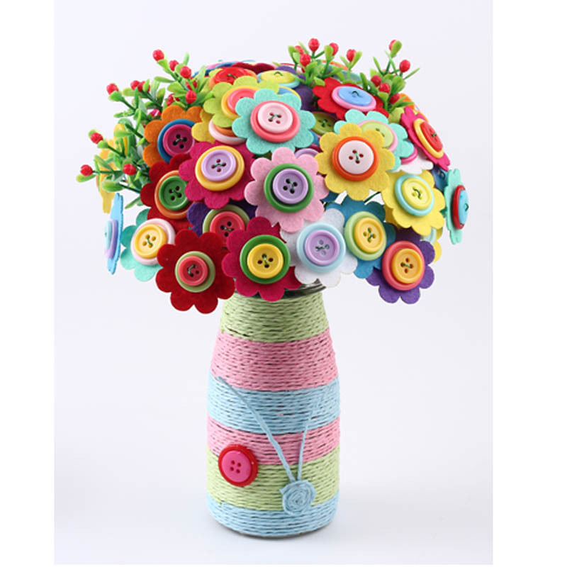 DIY комплект за букет от копчета – плат, произход Yiwu, опаковка цветна кутия, за деца 4–6 години, развива интелектуално развитие и координация ръка-око