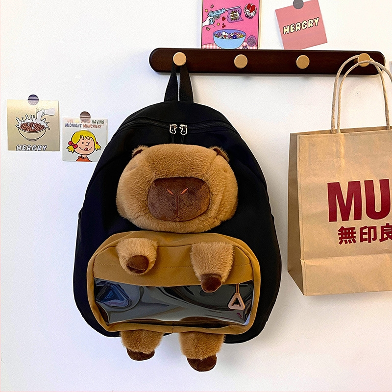 Kapibara pūkuota kuprinė mergaitėms – nailoniniai pūšiai, PP medvilnės užpildas, pavyzdžio pritaikymas