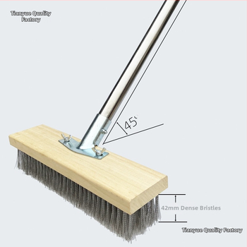 Πλαστική βούρτσα δαπέδου με μακριά λαβή για απομάκρυνση βρύων — Καταγωγή: Κίνα; Συναρμολόγηση: απαιτείται κατσαβίδι για τη σφήξη δύο βιδών