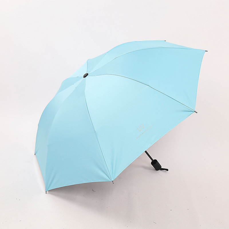 Skėtis - dvigubo naudojimo saulės ir lietaus, vinilinė medžiaga, 8 skersiniai geležiniai rėmai, rankinis atidarymas uždarymas, UPF > 40