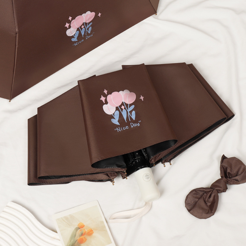 Trys dalių skėtis su karikatūrų dizainu, logotipo spauda, pusiau automatinis atidarymas, UV apsauga UPF 30+