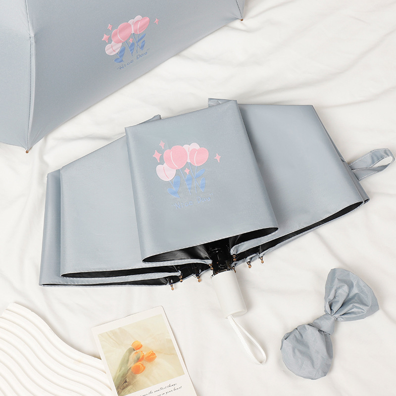 Trys dalių skėtis su karikatūrų dizainu, logotipo spauda, pusiau automatinis atidarymas, UV apsauga UPF 30+