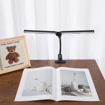 Διπλής κεφαλής επιτραπέζια LED λάμπα με κλιπ, προστασία ματιών και ρύθμιση φωτεινότητας, USB τροφοδοσία, νυχτερινό φως για μελέτη