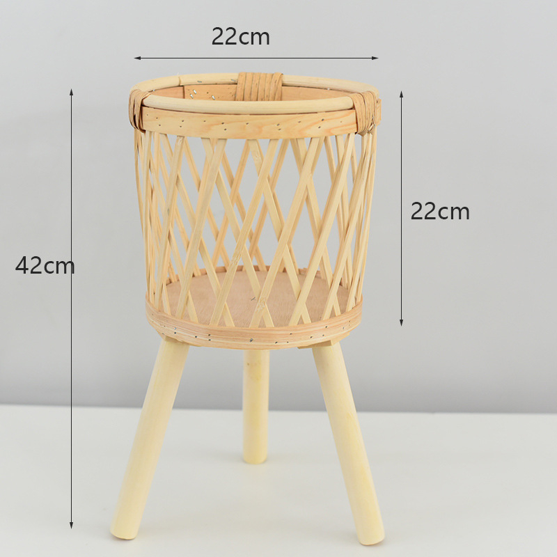 Coș de plante împletit – producție manuală, țesut din viță, decorativ (Material: Viță; Proces: Țesut; Producție: Manual; Personalizare: Da; Categoria: Coș împletit)