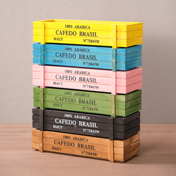 Κλασικός ξύλινος επιτραπέζιος γλαστράκι για παχύφυτα, αναπνεύσιμος και ανθεκτικός στη διάβρωση