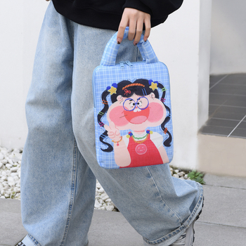 Чанта за лаптоп и таблет с удароустойчив дизайн, ултралека, износоустойчива и разширяема; външен памук, подплата полиестер-памук, принт с анимационни персонажи, унисекс