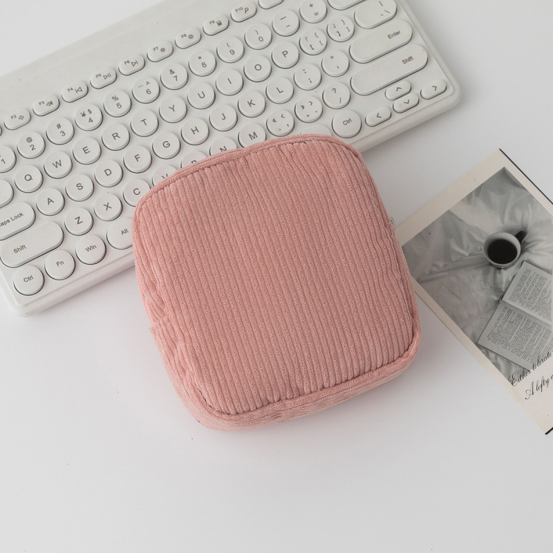 Geantă de cosmetice Corduroy, formă cub, stocare ultra-ușoară a machiajului, model D-52, stil modern minimalist