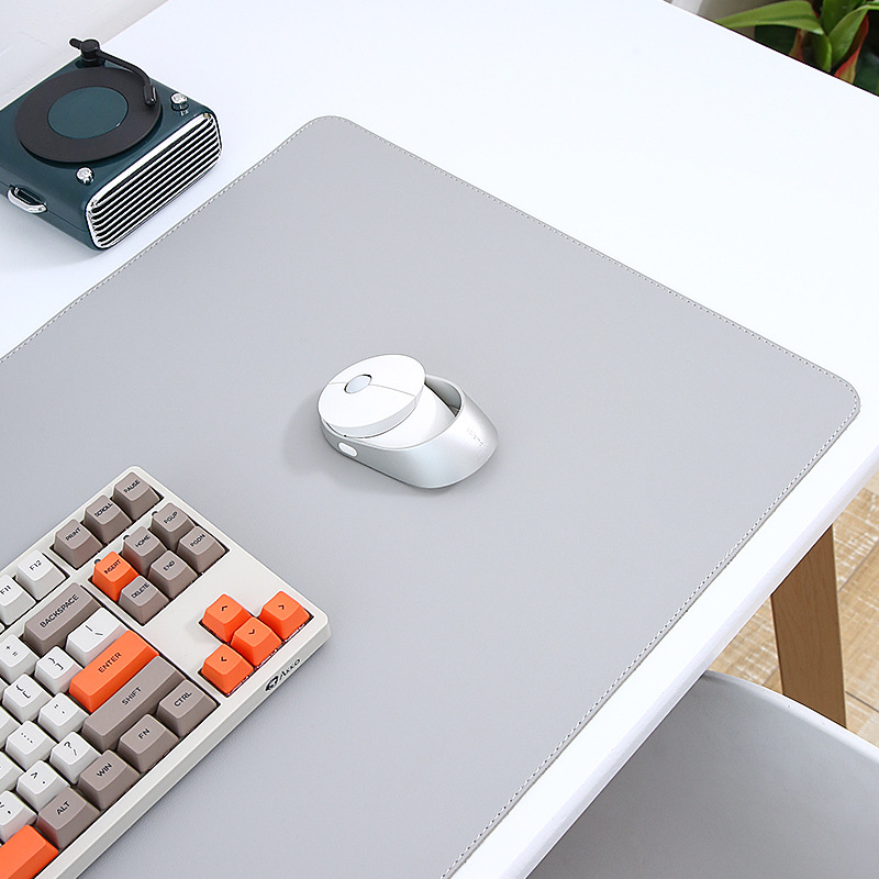 Pad de mouse din piele, dublă față, cusut, cu logo imprimat, personalizabil după desene