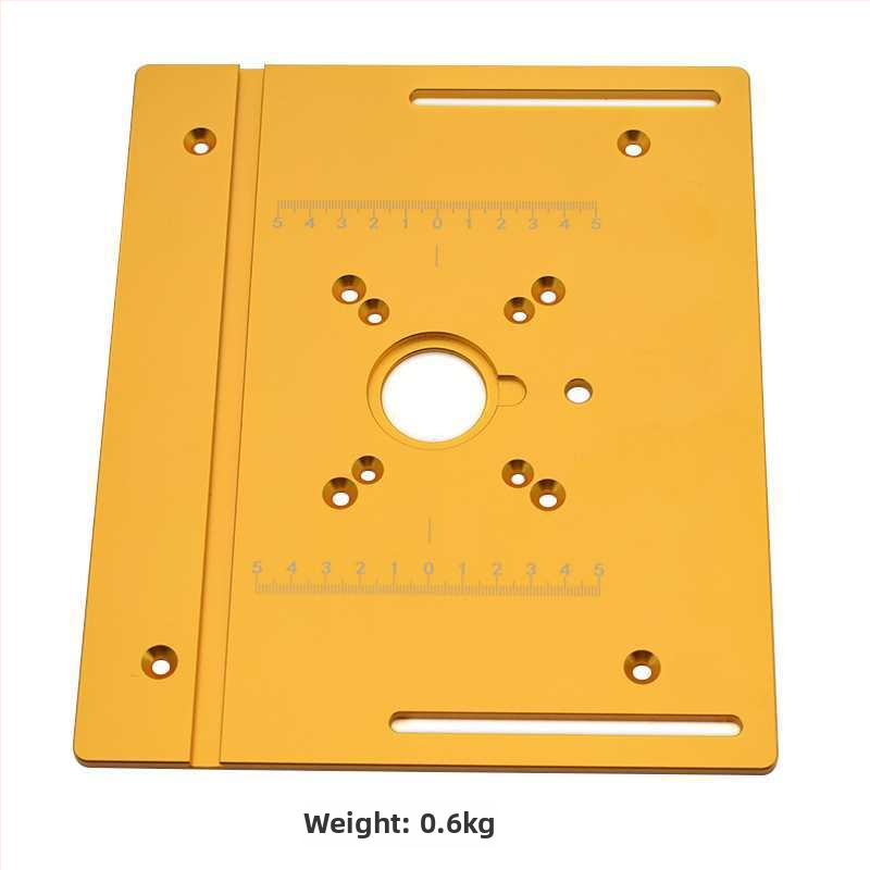 Дървообработваща машина за гравиране и фрезоване със многофункционална повдигаща работна маса, кантоване и канавки върху алуминиев панел — Напрежение 2,4 V