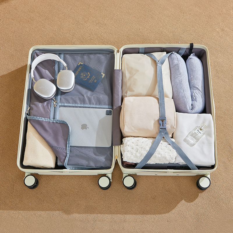 Куфар за пътуване с голям капацитет, ABS+PC материал, отваряне с цип, антибактериална функция и сухо/мокро разделение, универсални колела за бизнес пътувания