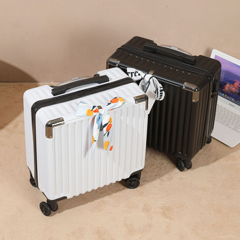 Ανδρικές αποσκευές ταξιδιού με επεκτεινόμενο στρώμα, πολυεστερικό σώμα, πανελλαδικά ροδάκια, μαγνητικό κούμπωμα και κλασικό συνδυαστικό κλείσιμο