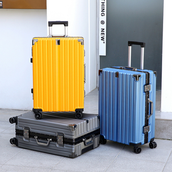 Βαλίτσα ABS+PC, κλείδωμα με κωδικό, προστασία κατά της κλοπής, τροχοί για όλες τις κατευθύνσεις, βάρος 5 kg