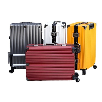 Βαλίτσα ABS+PC, κλείδωμα με κωδικό, προστασία κατά της κλοπής, τροχοί για όλες τις κατευθύνσεις, βάρος 5 kg