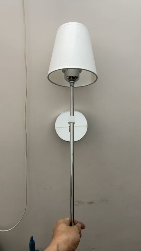 Λαμπτήρας τοίχου με δυνατότητα φόρτισης και τροφοδοσίας από μπαταρία, με τηλεχειριστήριο για ρύθμιση της έντασης LED λαμπτήρα, υφασμάτινο σκιά, 220V