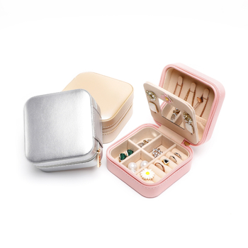 Bőr ékszerdoboz, hordozható tükrös, modell 8010-M, lágy felépítés