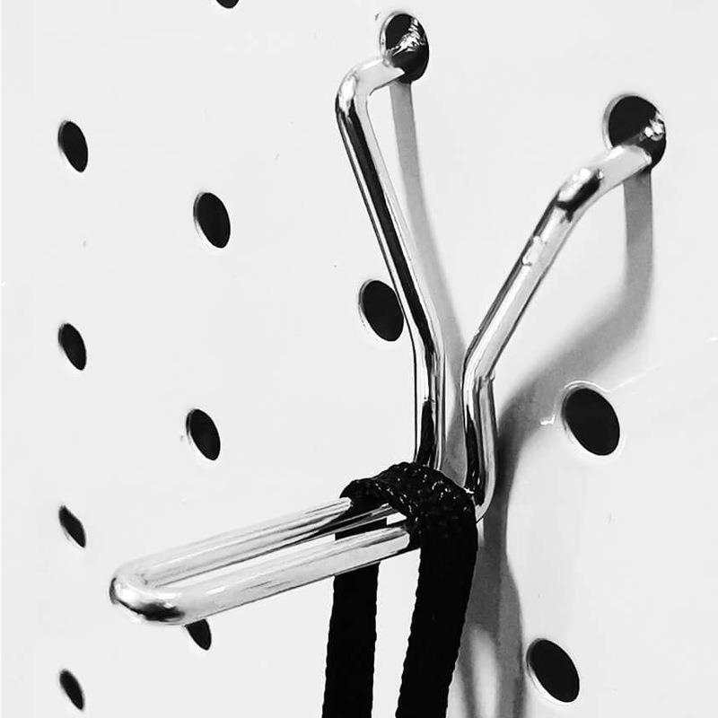 Πίνακας οπών (pegboard) για γραφείο – καθολικός οργανωτής εργαλείων, συμβατός με πίνακα οπών με κυκλικές οπές, απόσταση οπών 2,5 cm, δύο επιλογές τοποθέτησης