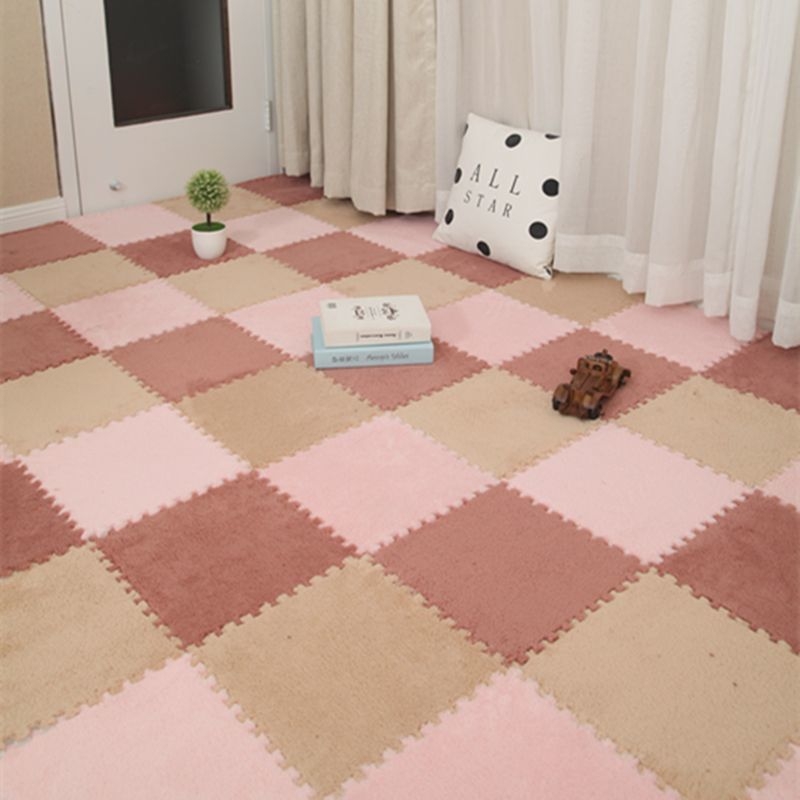 Plišani kvadratni pod od pjene s puzzle uzorkom, potpuno pokrivenje, može se rezati, pogodna za dnevni boravak, spavaću sobu ili radnu sobu