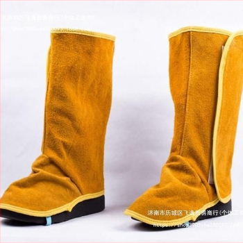 Protecții pentru picioare din material PU, fără personalizare, pentru fotbal.