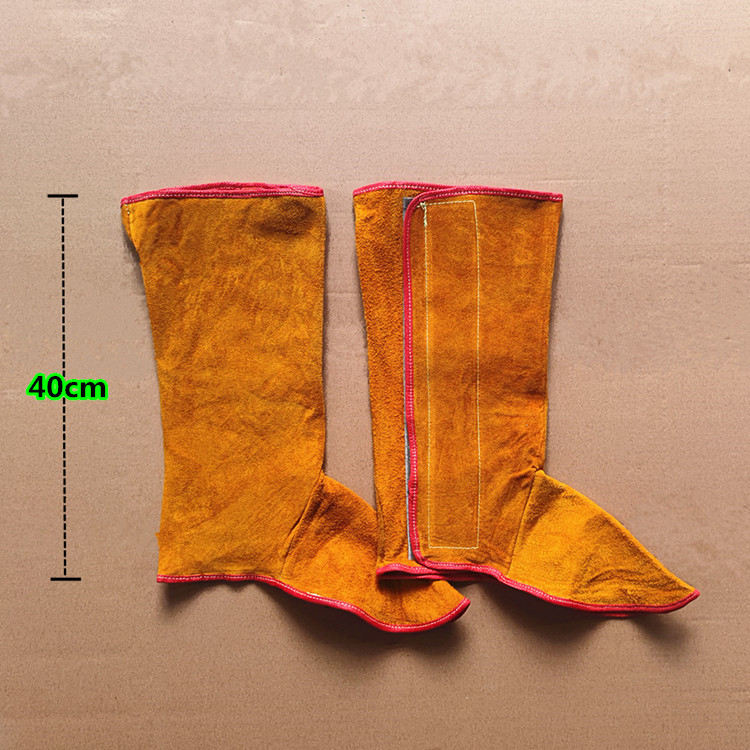 Protecții pentru picioare din material PU, fără personalizare, pentru fotbal.