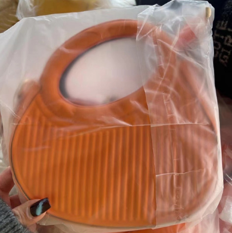 PU Saddle táska, utcai stílus, cipzár, kagyló alakú sziluett, egy vállpánt