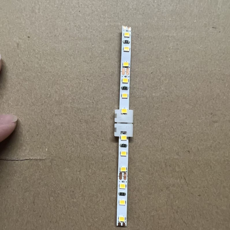 Σύνδεσμος LED λωρίδας χωρίς συγκόλληση, με κλιπ στερέωσης και κεφαλή κρυστάλλου, σε γυμνή πλακέτα, χαμηλή τάση