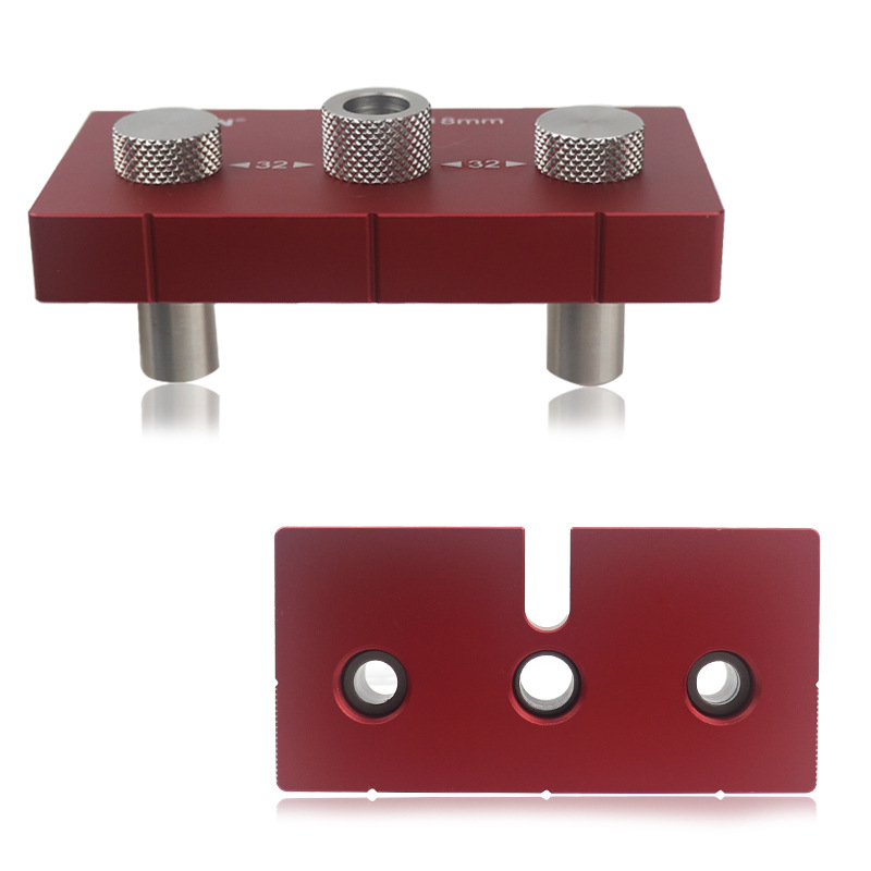 Găuritor vertical pentru lemn – instrument multifuncțional cu piese încorporate pentru știfturi rotunde și poziționarea liniilor