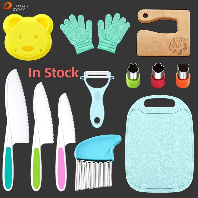 Vaikų plastikinis vaisių ir daržovių peilių rinkinys su bangos formos ašmeniu, lupiklis ir sausainių formelė — PP+TPR, ašmenų ilgis 16.5 cm, bendras ilgis 27.5 cm, injekcinis liejimas