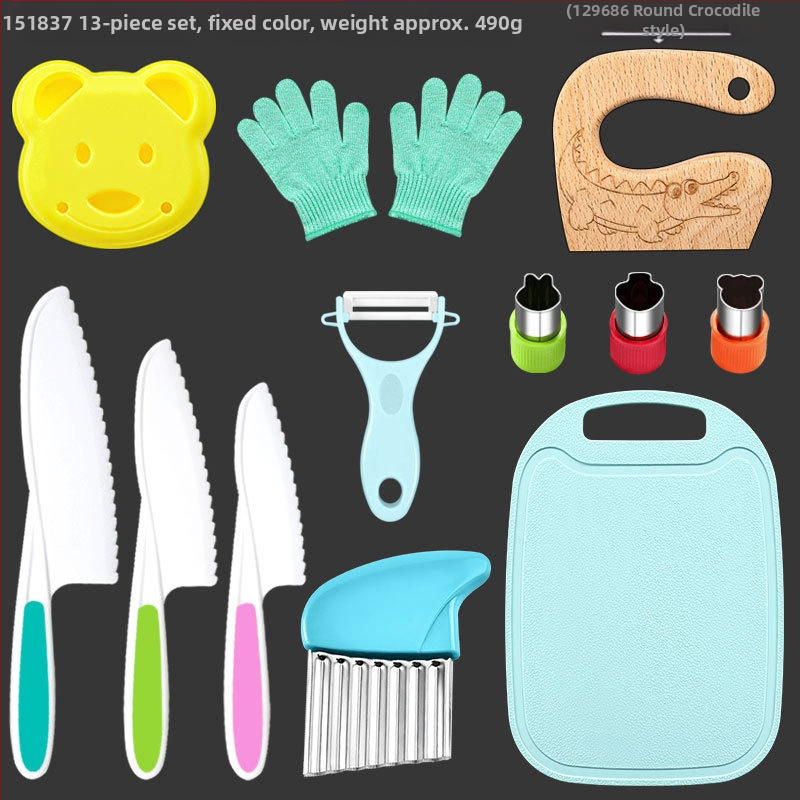 Детски пластмасов комплект ножове за плодове и зеленчуци с вълнообразна режеща част, обелка и форма за бисквитки — PP+TPR, режеща част 16.5 cm, обща дължина 27.5 cm, инжекционно формована