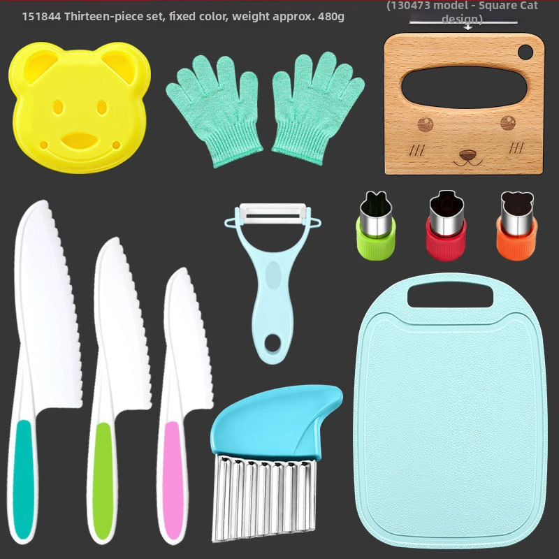 Детски пластмасов комплект ножове за плодове и зеленчуци с вълнообразна режеща част, обелка и форма за бисквитки — PP+TPR, режеща част 16.5 cm, обща дължина 27.5 cm, инжекционно формована