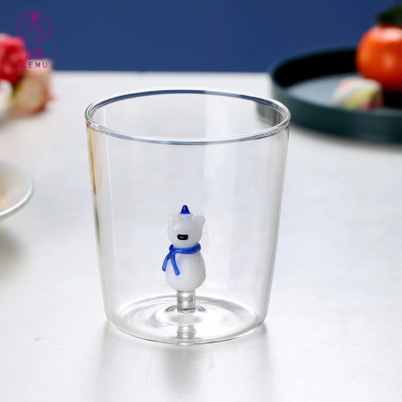 Vee klaas – cartoon stiilis, käepidemevaba, kõrge termilise vastupidavusega borosilikaatklaas, ühekihiline, silindriline